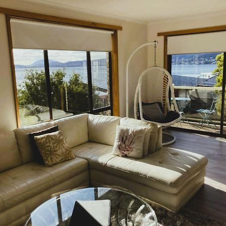 Spacious Modern Home Outstanding Views Sleeps 9 Hobart Buitenkant foto